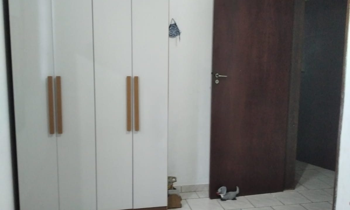 ad490837-4552-4f1d-b2c7-105e2acbe62a