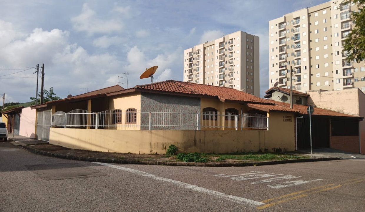 7f25783d-8f37-47f0-a176-7b168e350f8c