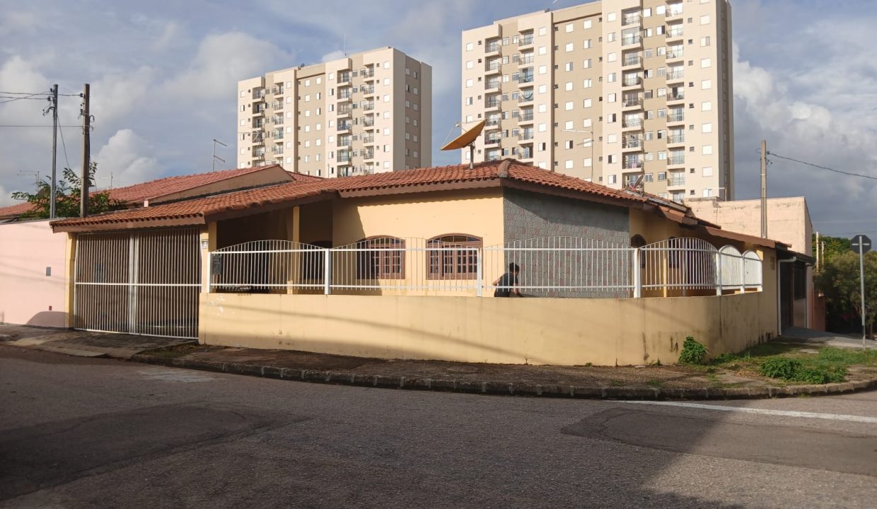 fdd73e25-7c92-464d-88c2-5ea379da3d7a