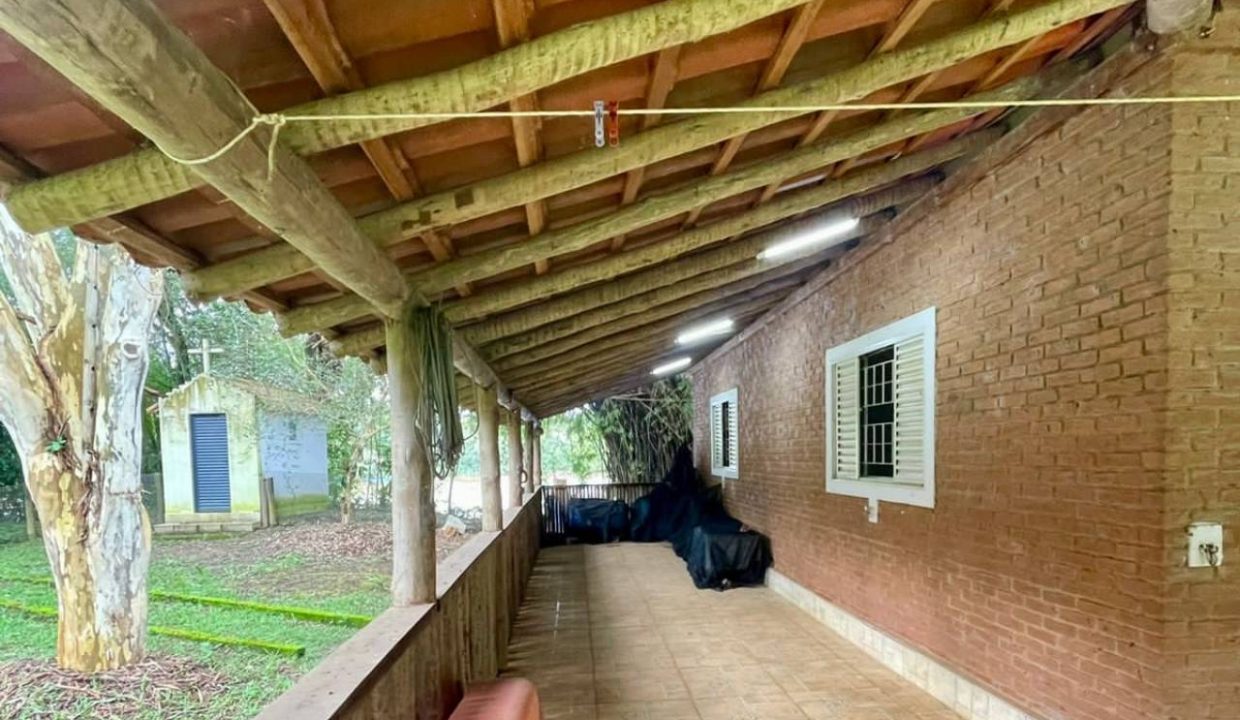 8db1e253-b61f-41ad-8198-feb6a95a37ea