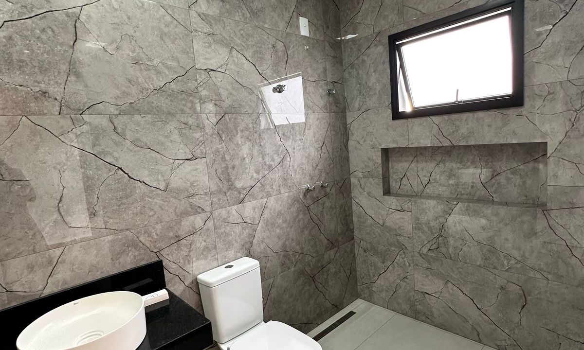 WhatsApp Image 2025-02-28 at 12.16.27