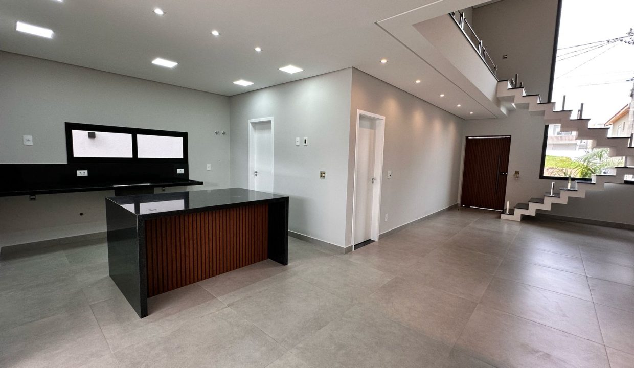 WhatsApp Image 2025-02-28 at 12.16.34