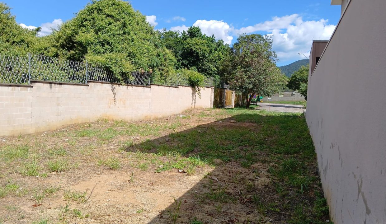 3d33d2d7-abc7-473e-a677-454ce54271fa