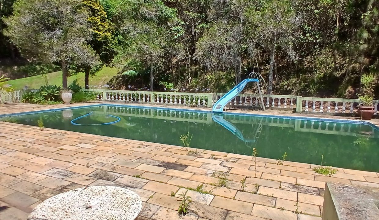 f9a9e559-2948-4507-a209-194df1192cd0